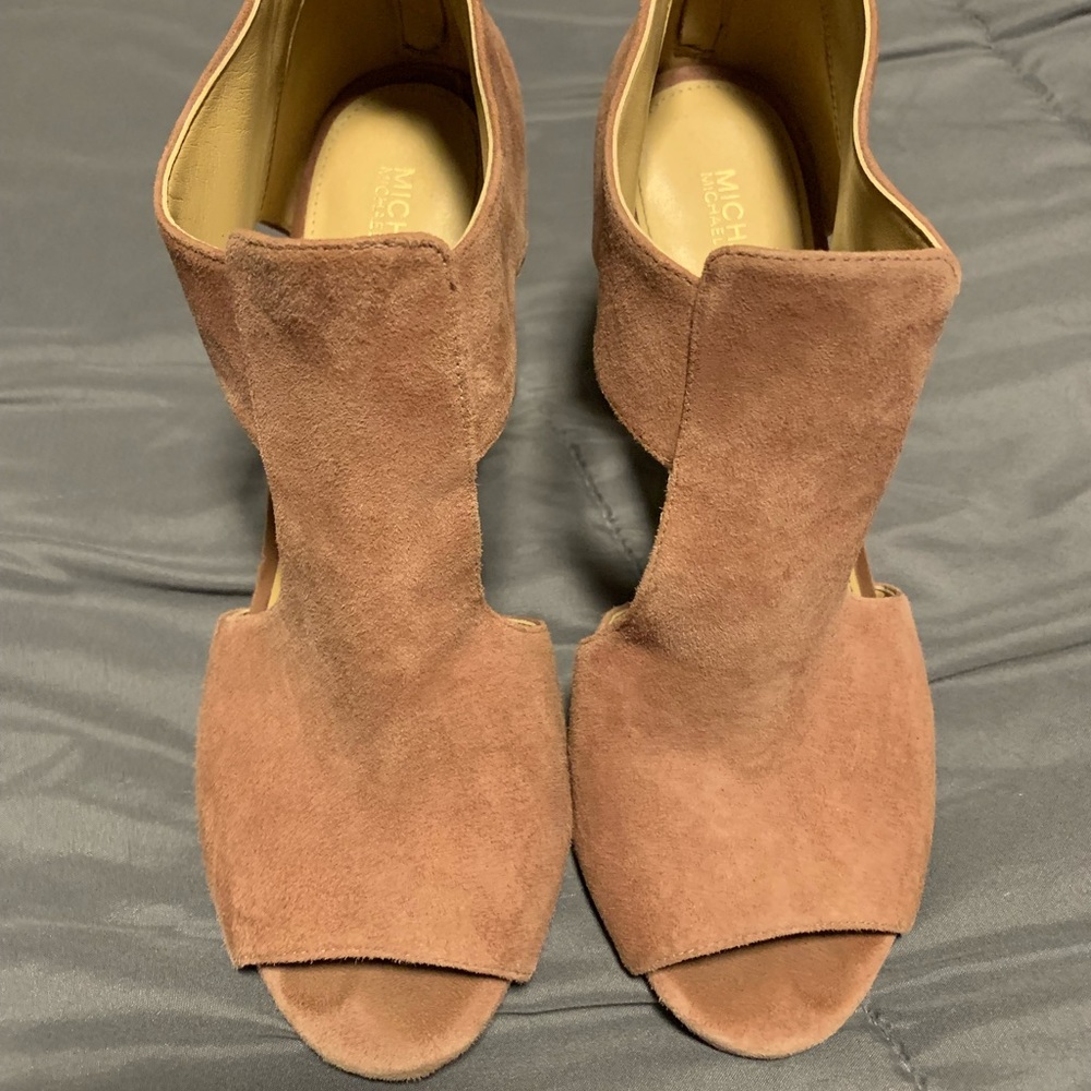 Michael Kors gold block heel pumps